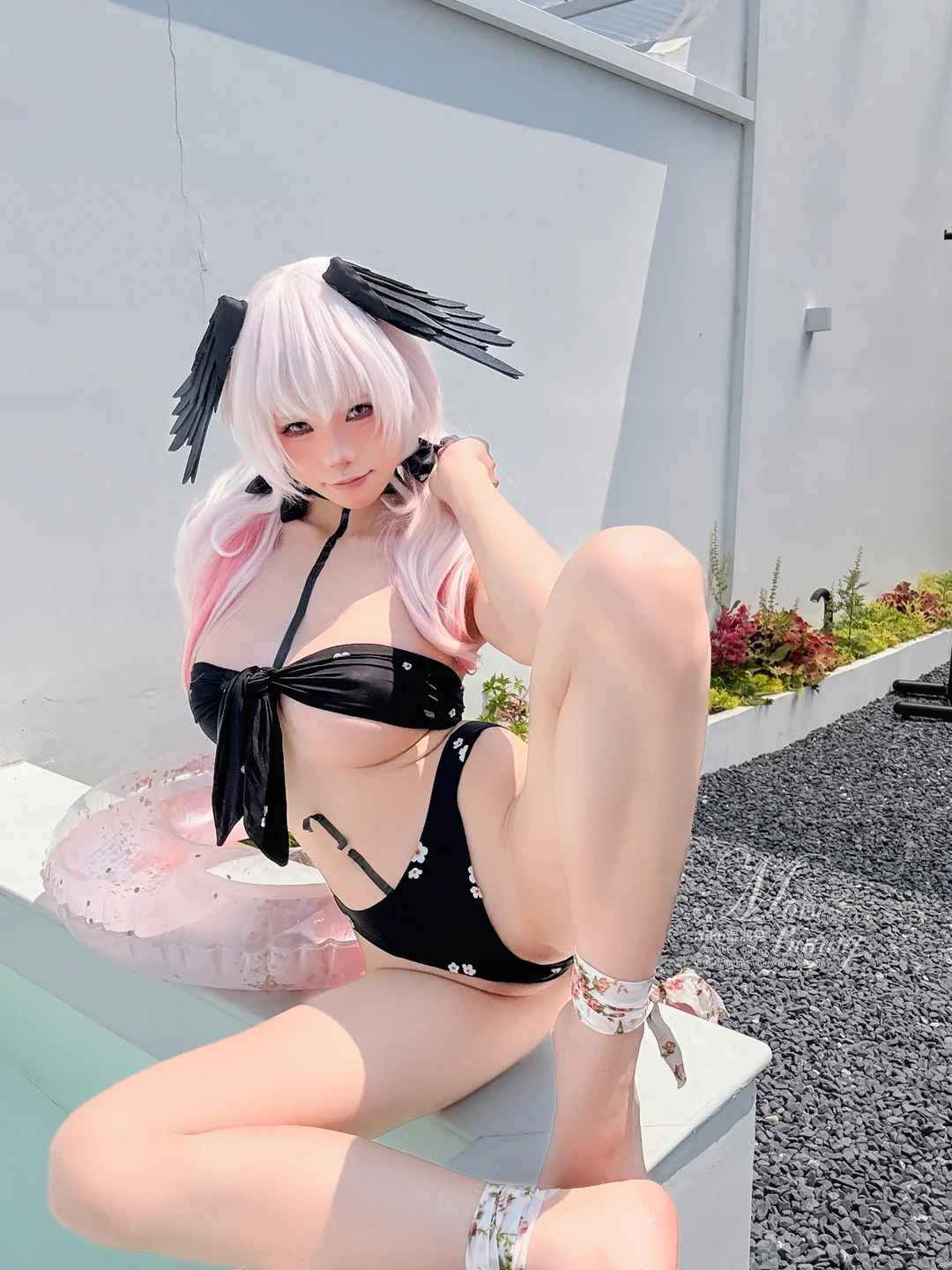 咬一口兔娘Yiko湿润兔_25年8月订阅作品『下江小春_泳装』95P,2V_2_43GB Yiko湿润兔『下江小春 泳装』自拍-09.webp